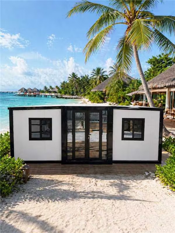 Coastal resort and hospitality-oriented modular space